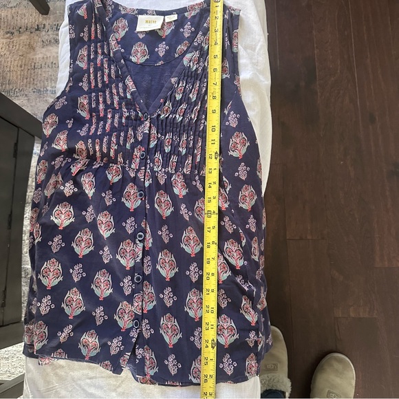 Maeve by Anthropologie Floral V-Neck Button Front Top Medium - Picture 9 of 9